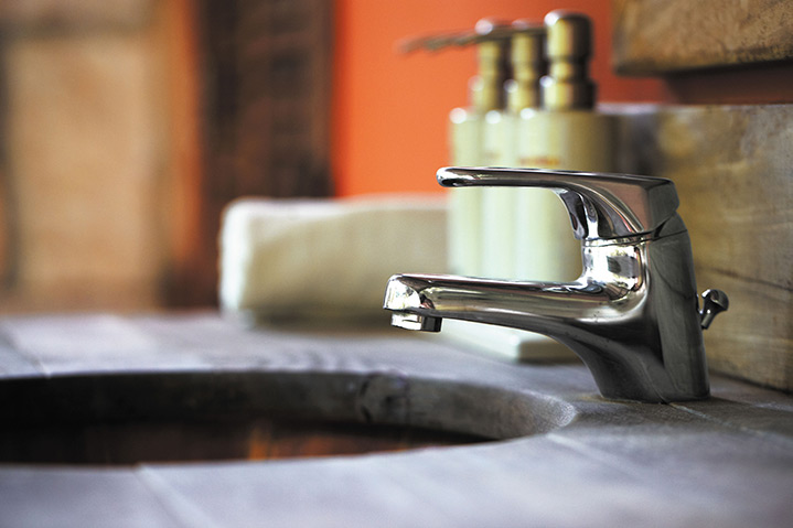 A2B Plumbers are able to fix any leaking taps you may have in Fleet. 